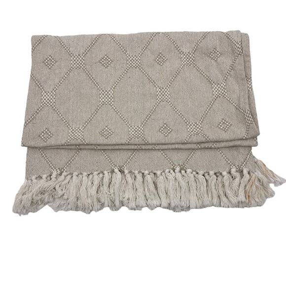 Modern Threads Throw Blanket 46" x 58" Fringe Tassel Diamond Lattice Cotton - Picture 2 of 6